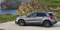 Mercedes-Benz GLA 250 4MATIC (X156) 2013, Lack: Designo Mountaingrau MAGNO, Ausstattung: AMG Line, AMG Exklusiv Paket, Leder Schwarz, Zierteil Aluminium